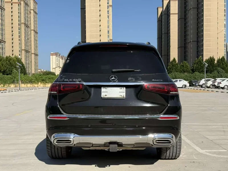 Mercedes-Benz GLS — фото 8