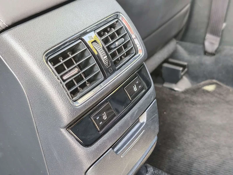 Subaru Outback — фото 17