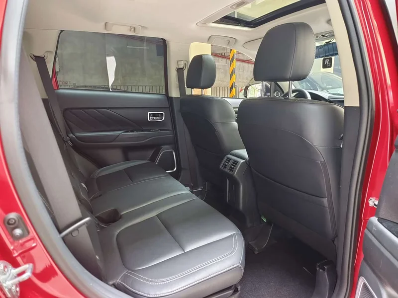 Mitsubishi Outlander — фото 13