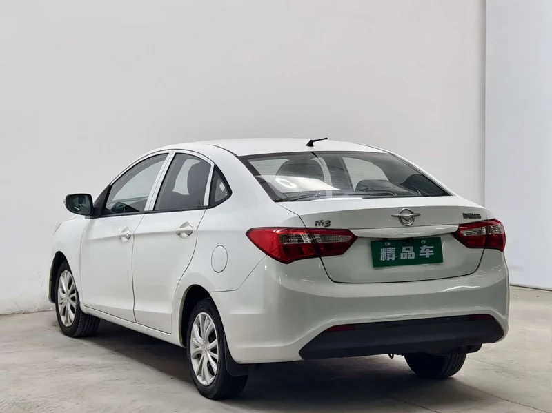 Haima M3 — фото 6