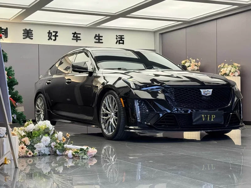 Cadillac CT5 — фото 3
