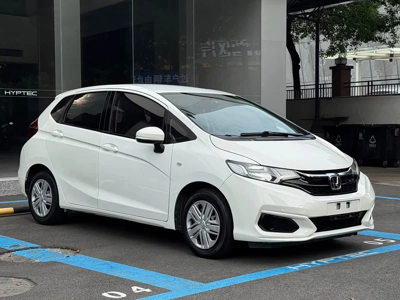 Honda Fit — фото 3