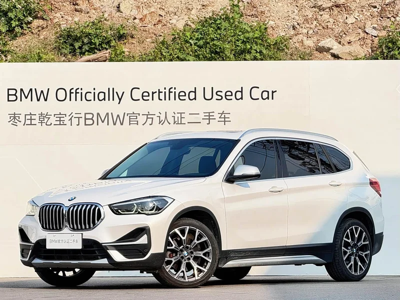 BMW X1 — фото 1