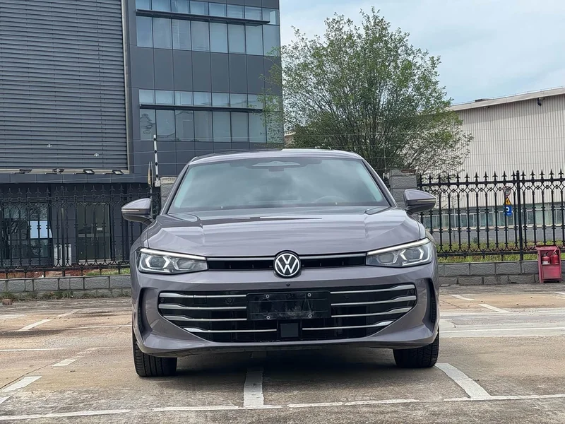 Volkswagen Passat — фото 2
