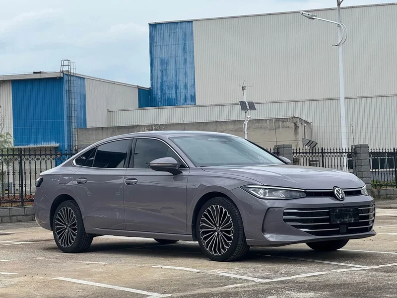Volkswagen Passat — фото 3