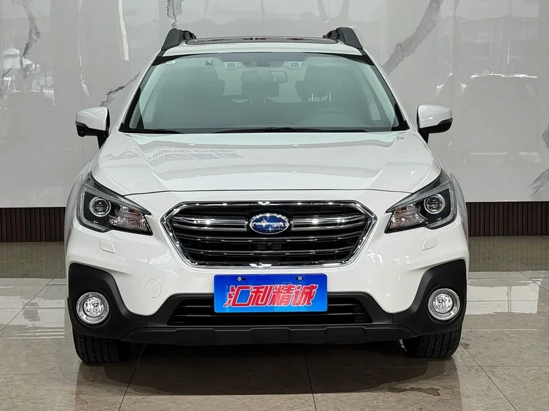 Subaru Outback — фото 2