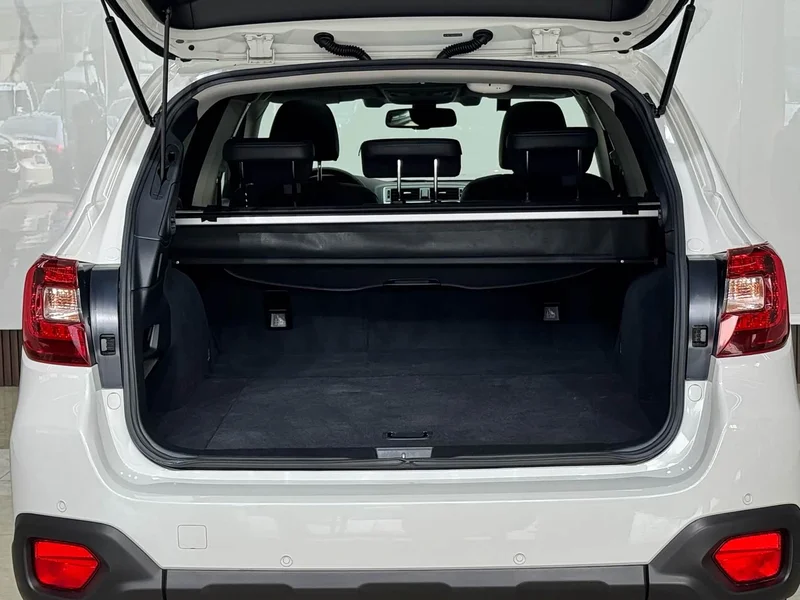 Subaru Outback — фото 21