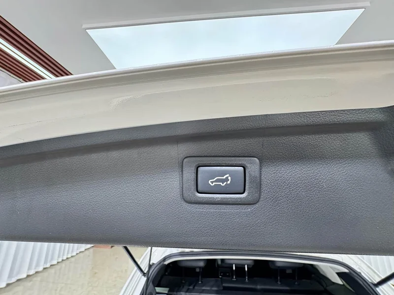 Subaru Outback — фото 22