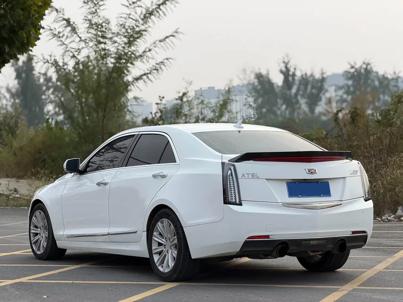 Cadillac ATS-L — фото 9