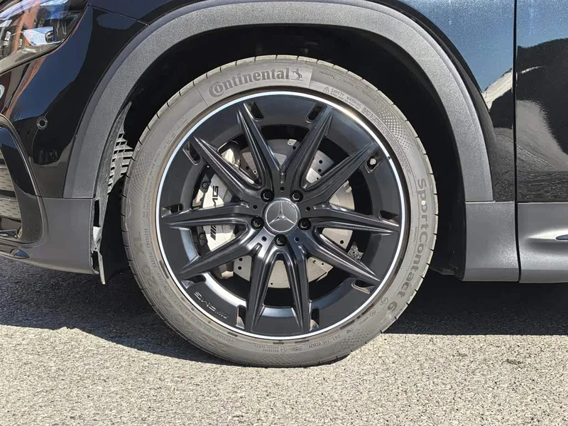 Mercedes-Benz GLB AMG — фото 14