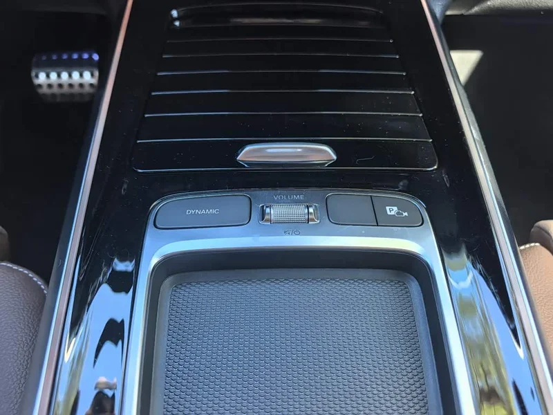Mercedes-Benz GLB AMG — фото 22