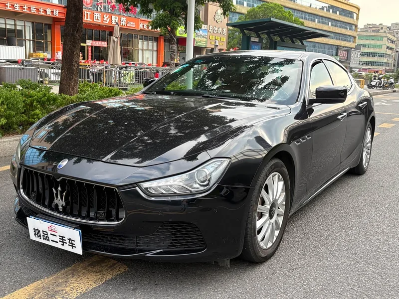 Maserati Ghibli — фото 1