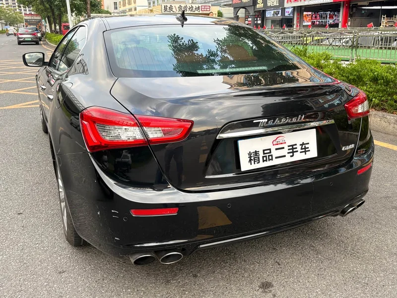 Maserati Ghibli — фото 14