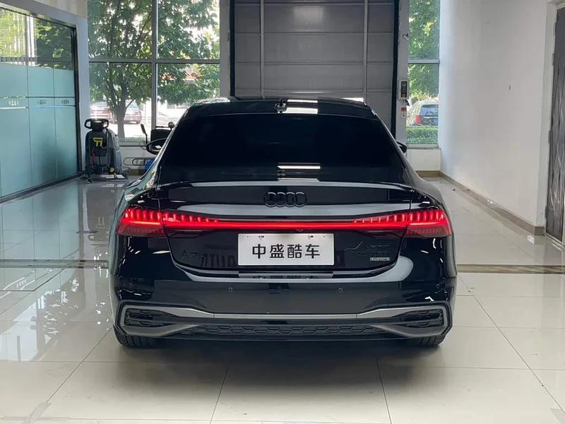 Audi A7L — фото 27