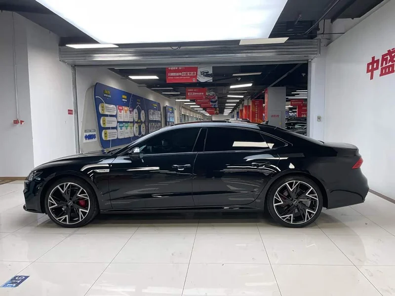 Audi A7L — фото 4