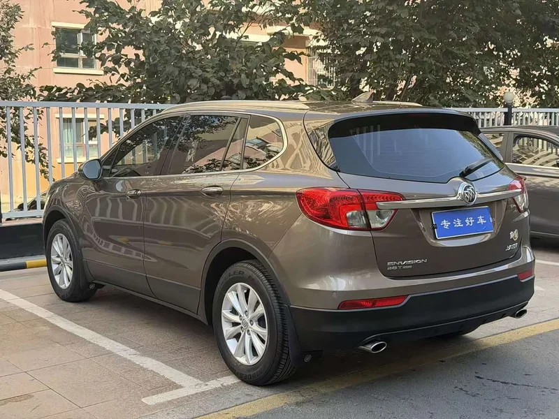 Buick Envision Plus — фото 9