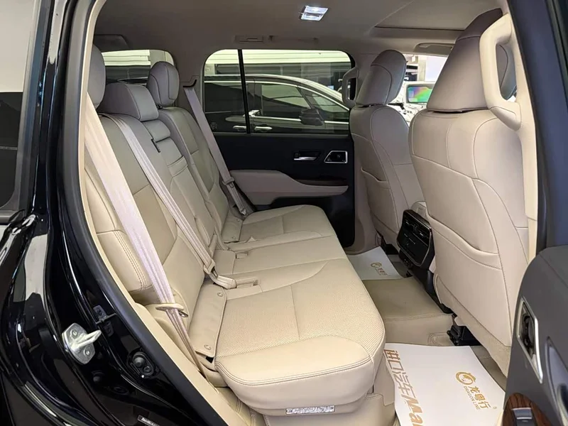 Toyota Land Cruiser (Imported) — фото 13