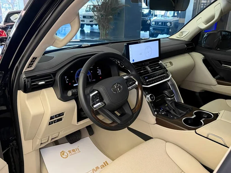 Toyota Land Cruiser (Imported) — фото 6