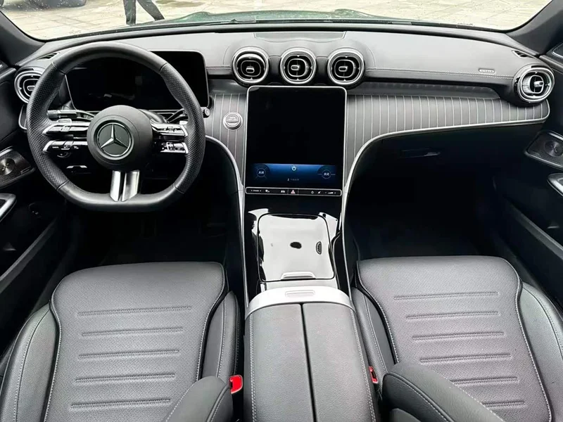 Mercedes-Benz C-Class — фото 14
