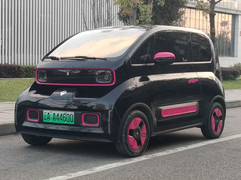 Baojun KiWi EV — фото 1