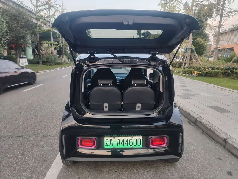 Baojun KiWi EV — фото 13