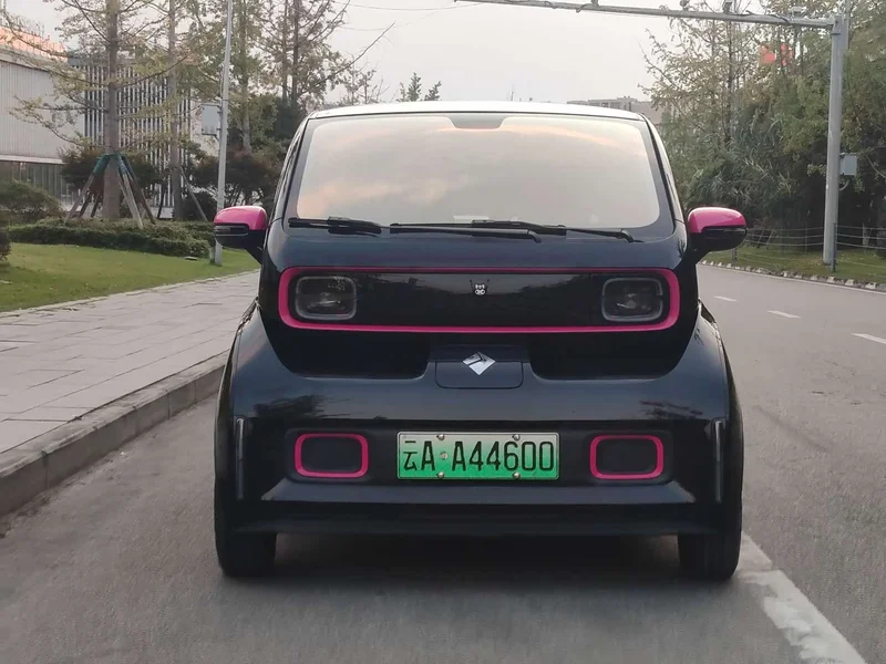 Baojun KiWi EV — фото 2