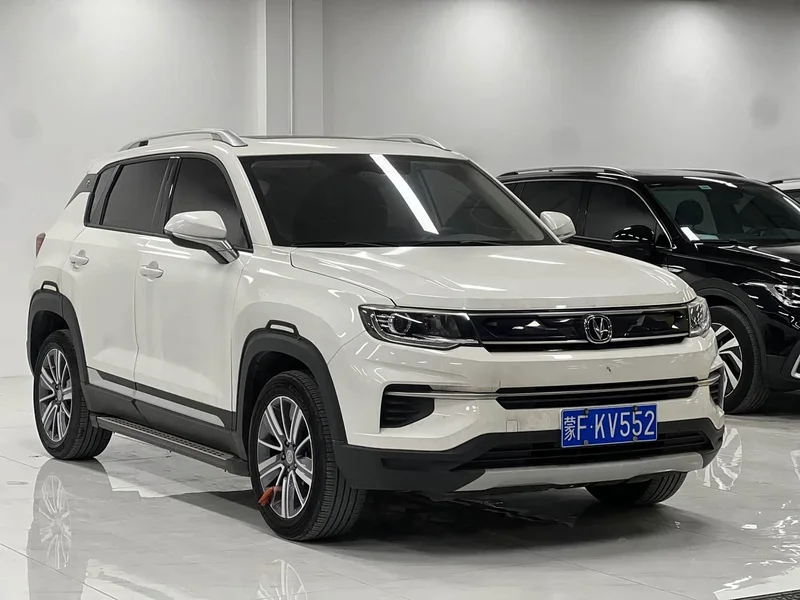 Changan CS35PLUS — фото 3