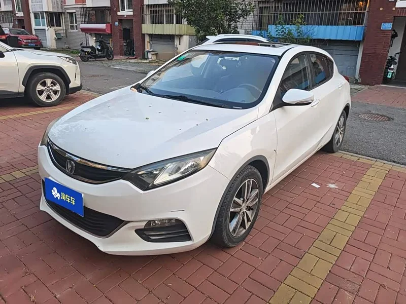 Changan Eado — фото 1