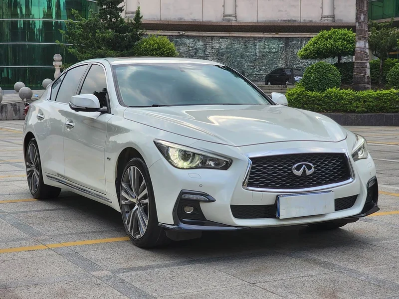 Infiniti Q50L — фото 3