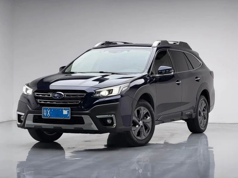 Subaru Outback — фото 1