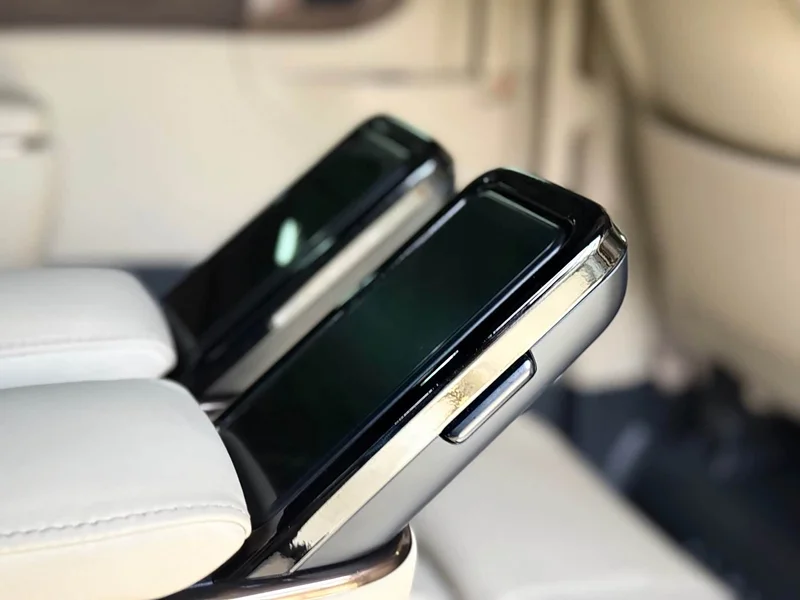 Toyota Alphard — фото 20