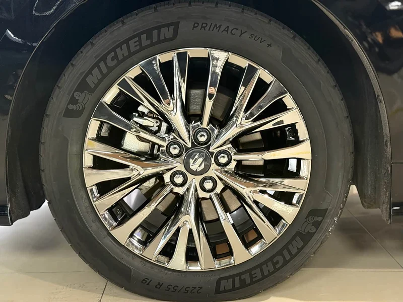 Toyota Alphard — фото 29