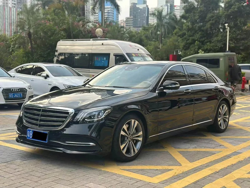 Mercedes-Benz S-Class — фото 1