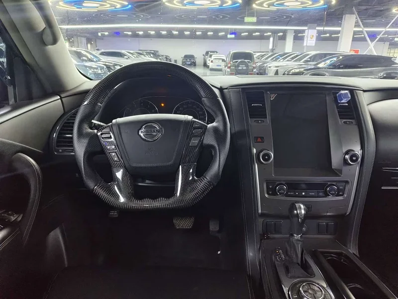 Nissan Patrol — фото 10