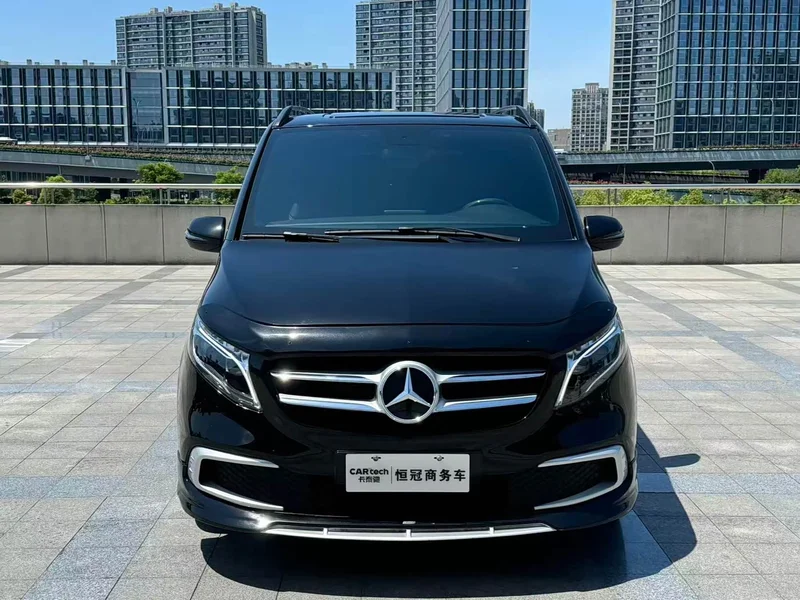 Mercedes-Benz V-Class — фото 2