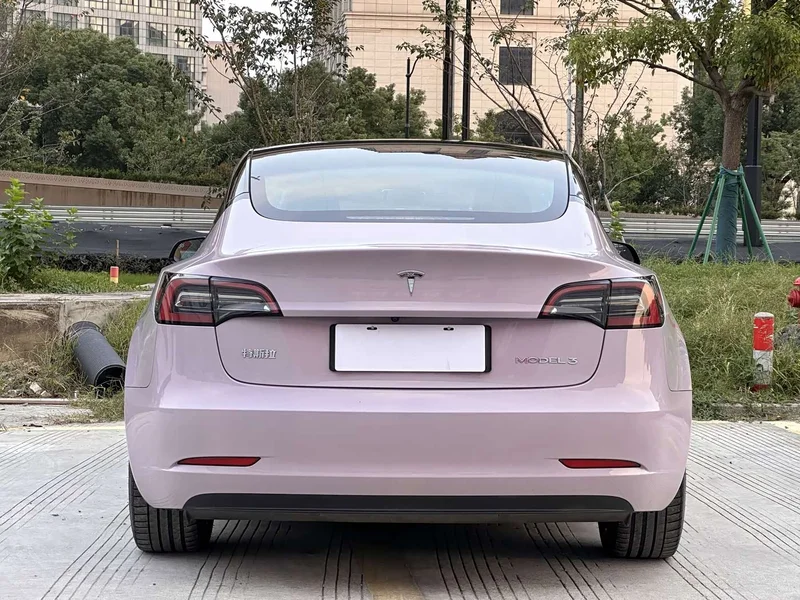Tesla Model 3 — фото 13