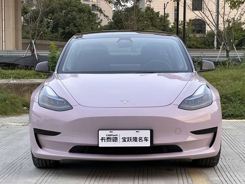 Tesla Model 3 — фото 2