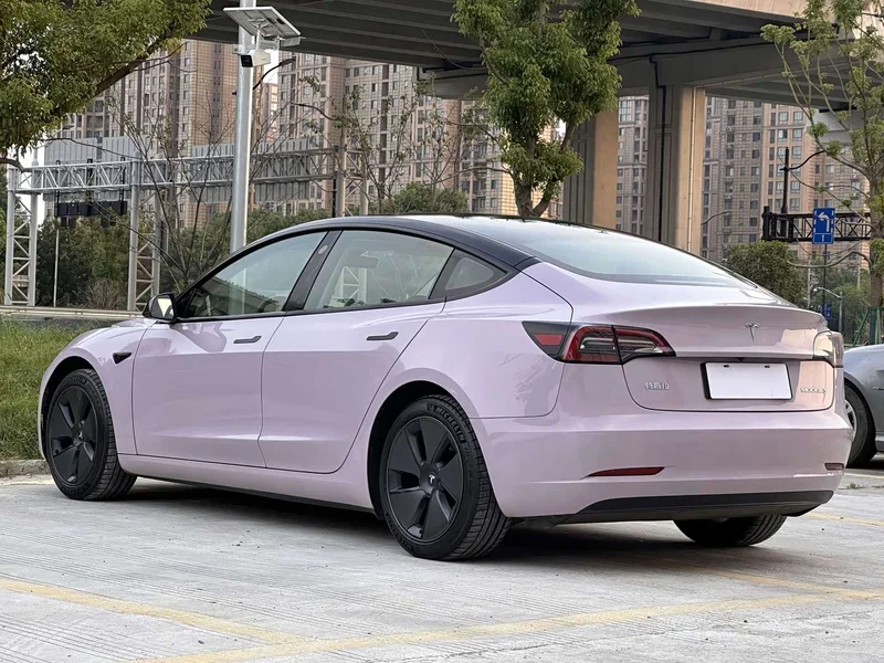 Tesla Model 3 — фото 4