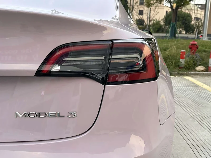 Tesla Model 3 — фото 5