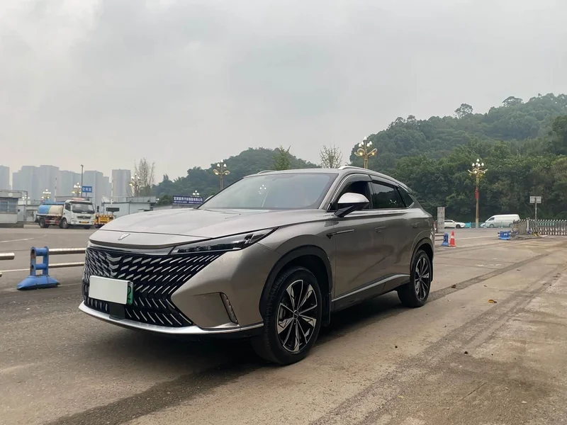 Roewe RX5 New Energy — фото 1
