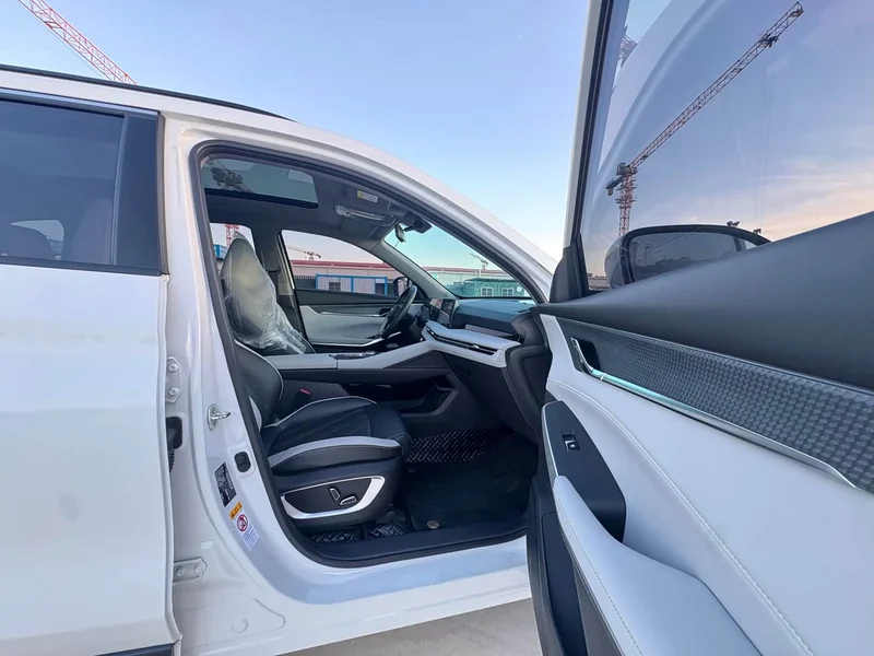 Changan CS75PLUS — фото 18