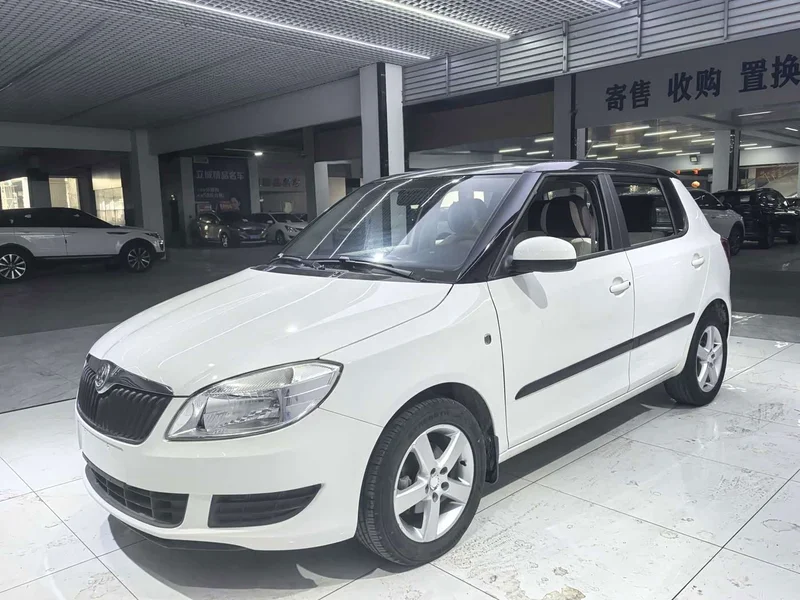 Skoda Citigo — фото 1