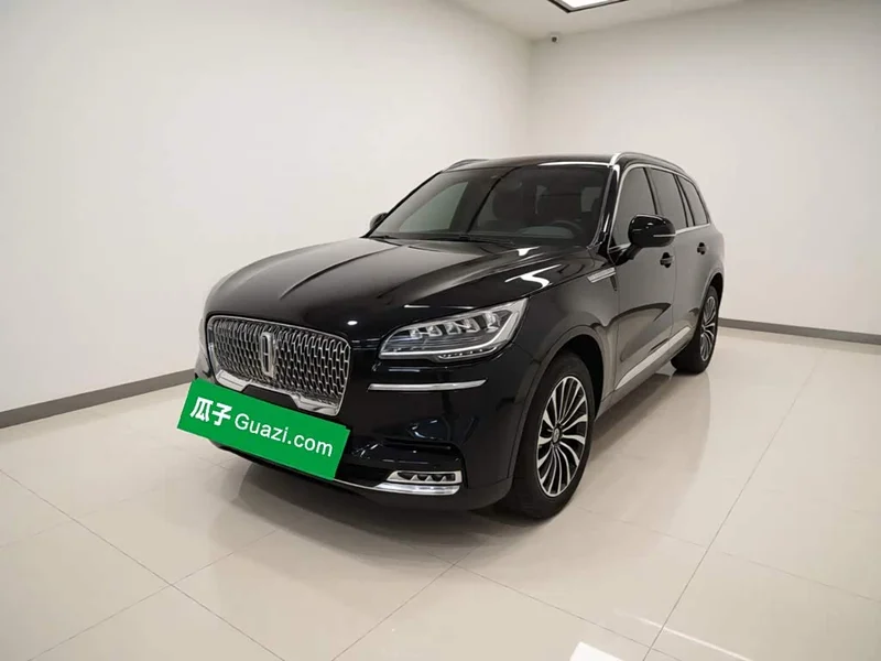 Lincoln Aviator — фото 1