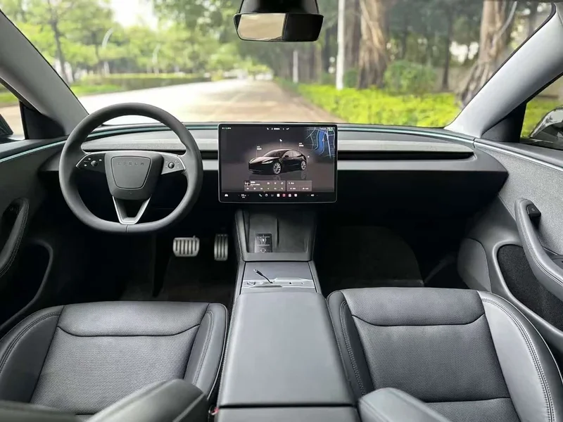Tesla Model 3 — фото 6