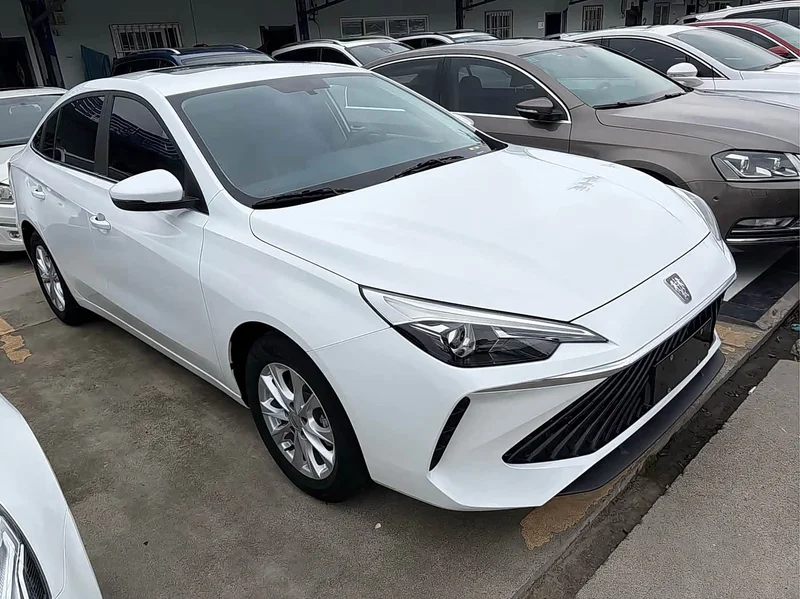 Roewe i5 — фото 2
