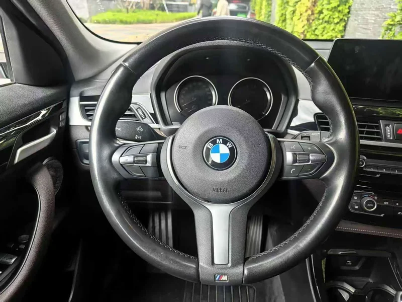 BMW X2 — фото 11