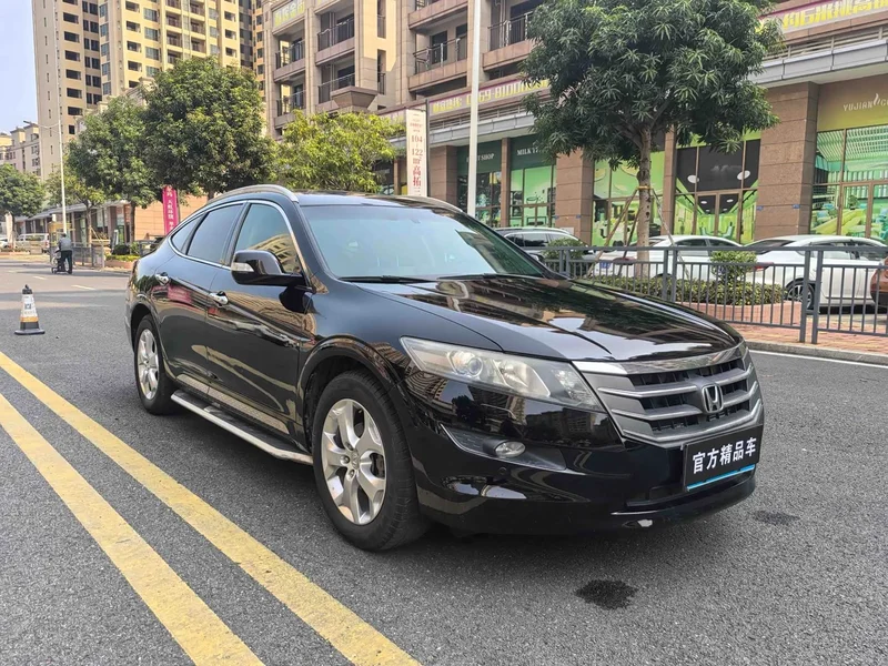 Honda Crosstour — фото 2