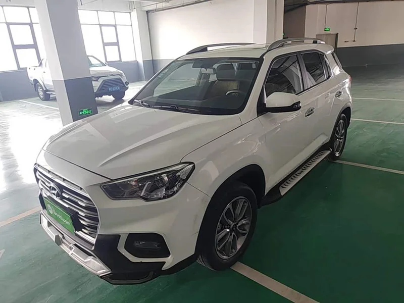 Hyundai ix35 — фото 1