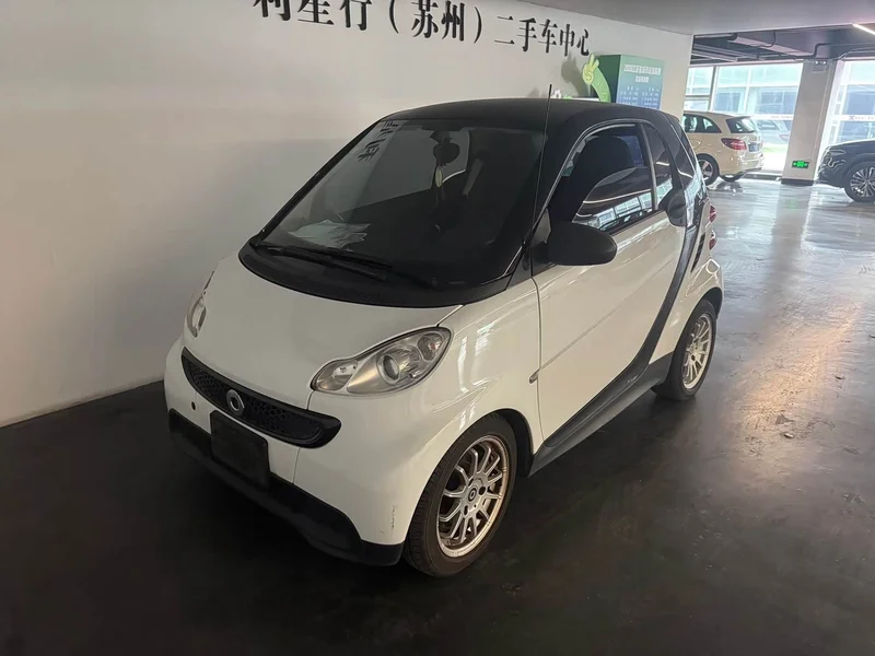 Smart Fortwo — фото 1