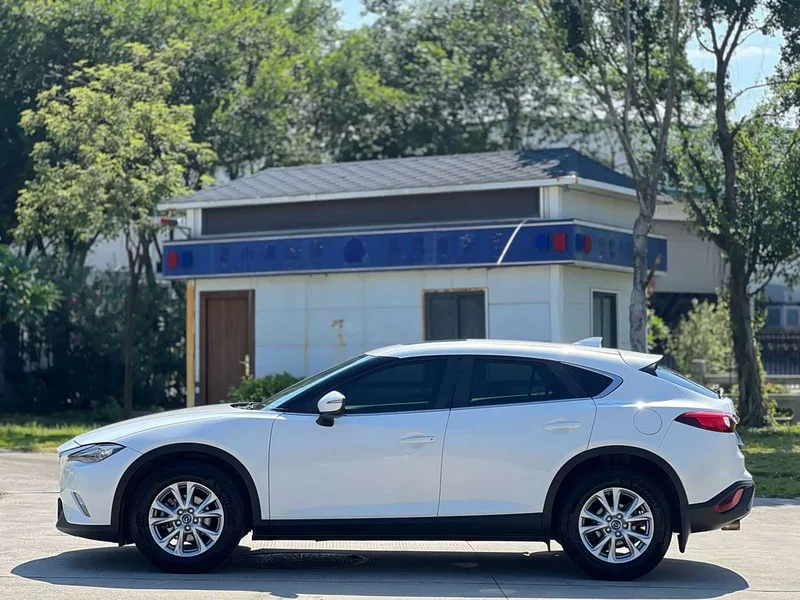 Mazda CX-4 — фото 8